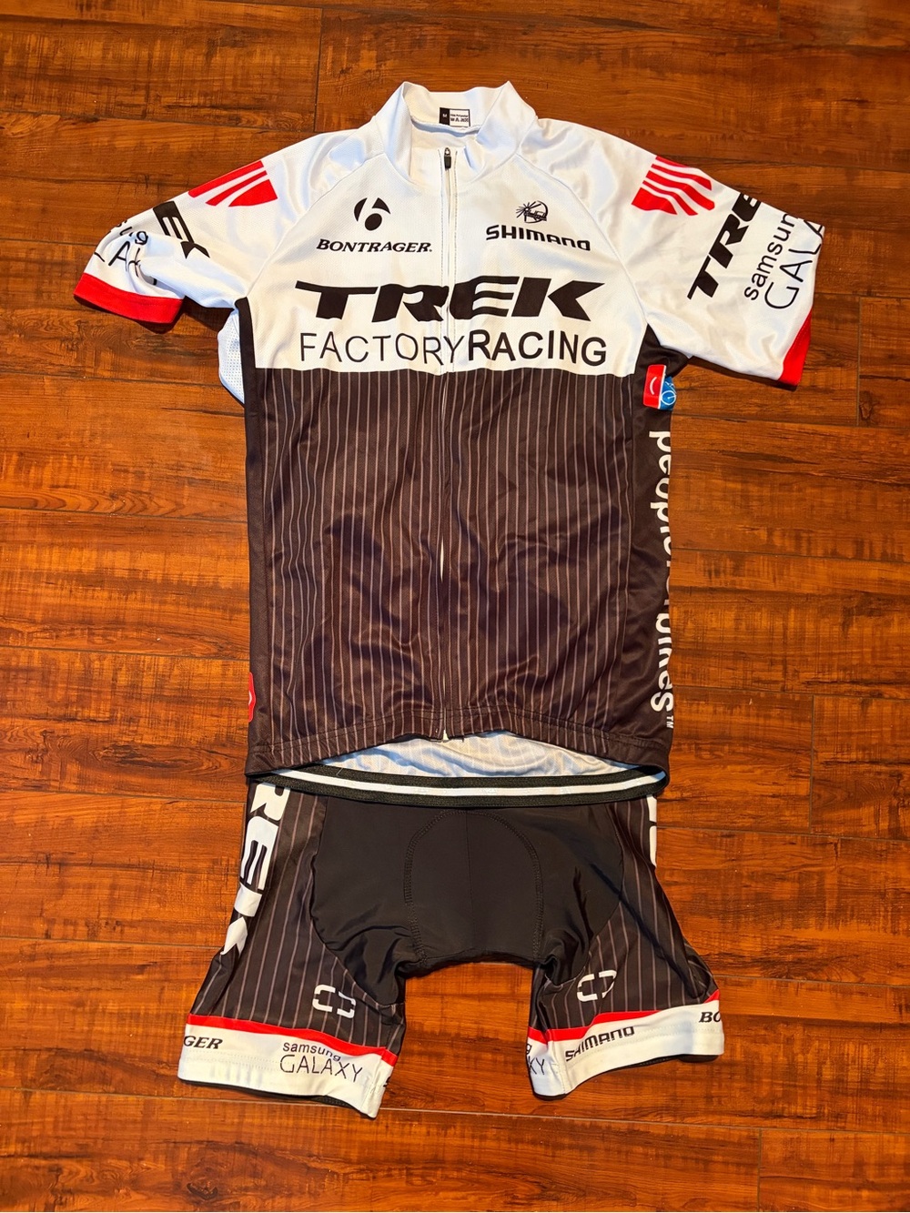 Trek Factory Racing Men's Cycling Jersey & Bib Shorts | Size Medium